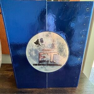 Universal| E.T. Ultimate Gift Set DVD Book Soundtrack CD Ltd Ed Stenotype